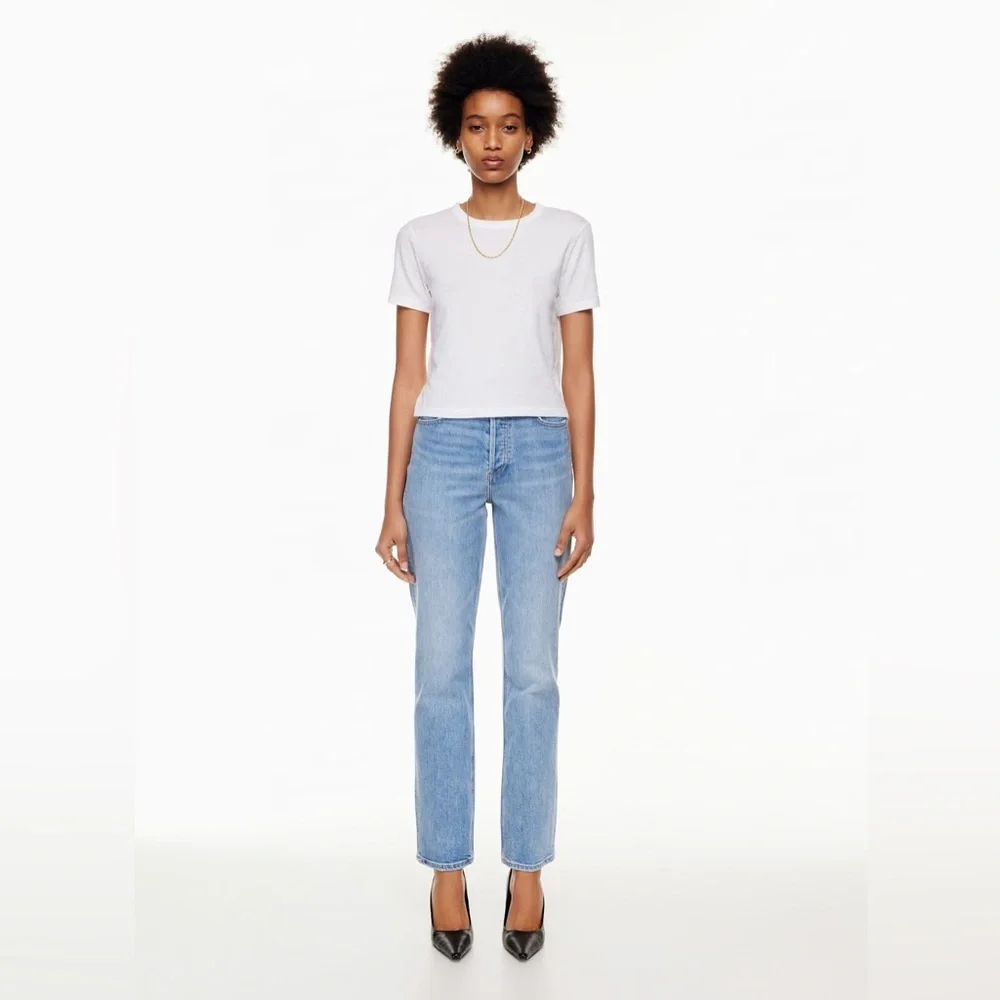 Aritzia Denim Forum The Arlo High Rise Straight Jeans Size 25W 30L - Picture 2 of 9